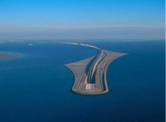 太酷了：跨海大橋修到中間，突然消失！