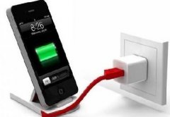 這8種最傷手機(jī)的充電方式你犯了嗎？