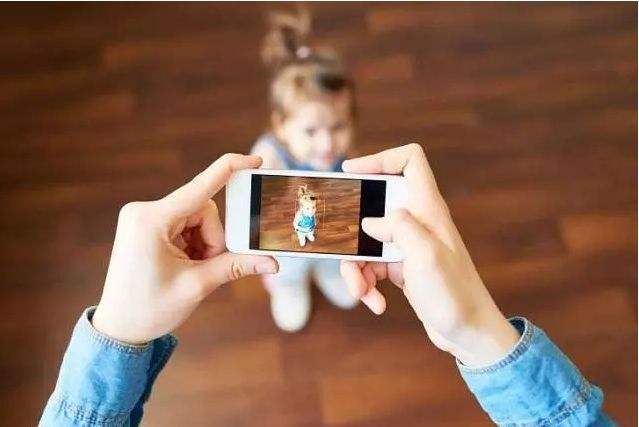 社交網(wǎng)絡(luò)曬娃，你問過娃的意見嗎？